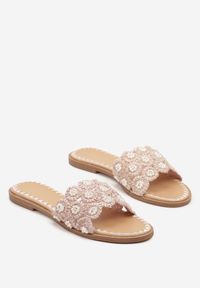 Born2be - Różowe Klapki z Haftowaną Cholewką Talovira. Okazja: na plażę, na co dzień. Kolor: różowy. Materiał: jeans. Wzór: haft. Sezon: lato. Styl: casual #4