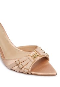 Elisabetta Franchi Klapki SA-76L-62E2-V500 Beżowy. Kolor: beżowy. Materiał: materiał #2