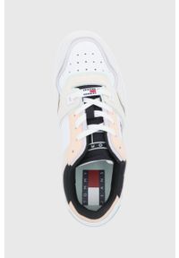 Tommy Jeans buty kolor biały. Nosek buta: okrągły. Zapięcie: sznurówki. Kolor: biały. Materiał: włókno, guma, materiał