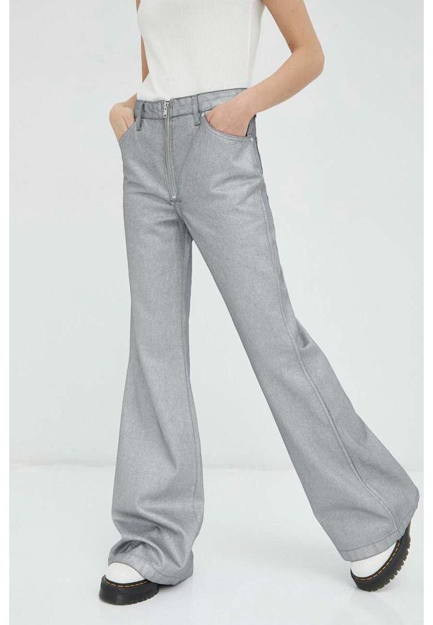 Wrangler jeansy Wanderer damskie high waist. Stan: podwyższony. Kolor: szary