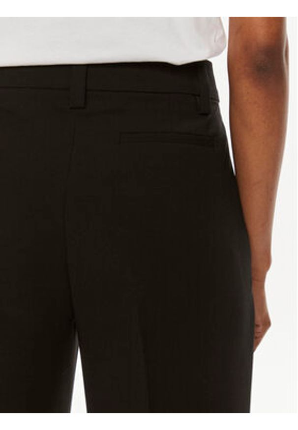 2NDDAY Chinosy Anny 2000162119 Czarny Straight Leg. Kolor: czarny. Materiał: syntetyk