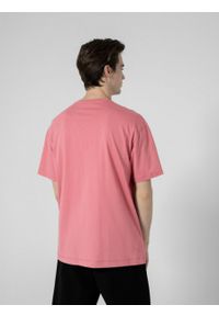 outhorn - T-shirt oversize z haftem męski - różowy. Okazja: na co dzień. Kolor: różowy. Materiał: bawełna, dzianina. Wzór: haft. Styl: casual #7