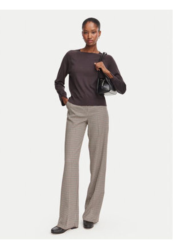Marella Sweter Cottage 2625366211 Brązowy ciemny Regular Fit. Kolor: brązowy. Materiał: wełna