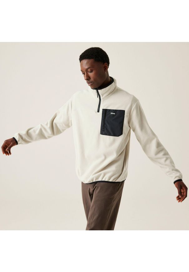 Regatta - Polar turystyczny męski Frankie Half Zip. Kolor: biały. Materiał: polar. Sport: turystyka piesza
