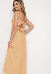 Born2be - Pomarańczowa Rozkloszowana Sukienka z Wiskozą Meravela. Okazja: na co dzień. Kolor: pomarańczowy. Materiał: wiskoza. Długość rękawa: na ramiączkach. Styl: casual, elegancki #3