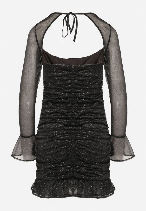 Born2be - Czarna Siateczkowa Sukienka Marszczona Sukienka z Falbankami Brokatem i Wiązaniem Salanira. Okazja: na co dzień. Typ kołnierza: kołnierz z falbankami. Kolor: czarny. Materiał: materiał. Długość rękawa: długi rękaw. Wzór: aplikacja. Typ sukienki: proste. Styl: casual, elegancki