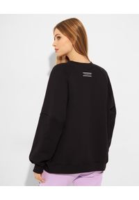 REDEMPTION ATHLETIX - Czarna bluza oversize z logo. Kolor: czarny. Materiał: bawełna, dresówka. Długość rękawa: długi rękaw. Długość: długie. Wzór: aplikacja, nadruk #3