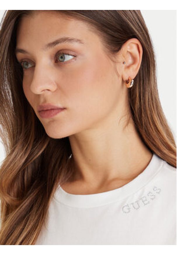 Guess T-Shirt V5BI12 K8FQ4 Biały Regular Fit. Kolor: biały. Materiał: bawełna