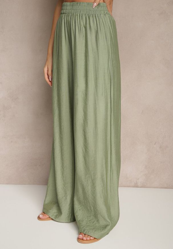 Renee - Zielone Spodnie Palazzo High Waist z Szeroką Nogawką i Gumką w Talii Jenarielis. Okazja: na co dzień. Stan: podwyższony. Kolor: zielony. Styl: casual