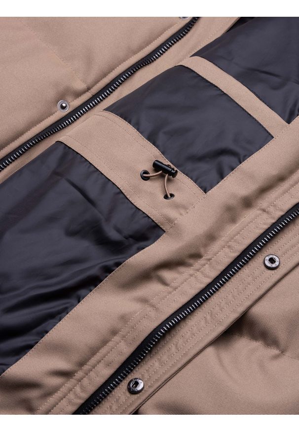 Ombre Clothing - Kurtka męska parka zimowa - jasnobrązowa V6 OM-JALJ-0132 - M. Kolor: brązowy. Materiał: poliester, futro. Długość: długie. Wzór: aplikacja. Sezon: zima