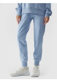 4f - Spodnie dresowe joggery damskie - niebieskie. Kolor: niebieski. Materiał: dresówka. Wzór: ze splotem, gładki #2