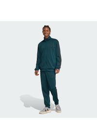 Adidas - Dres Sportswear Basic 3-Stripes Tricot. Kolor: niebieski. Materiał: dresówka