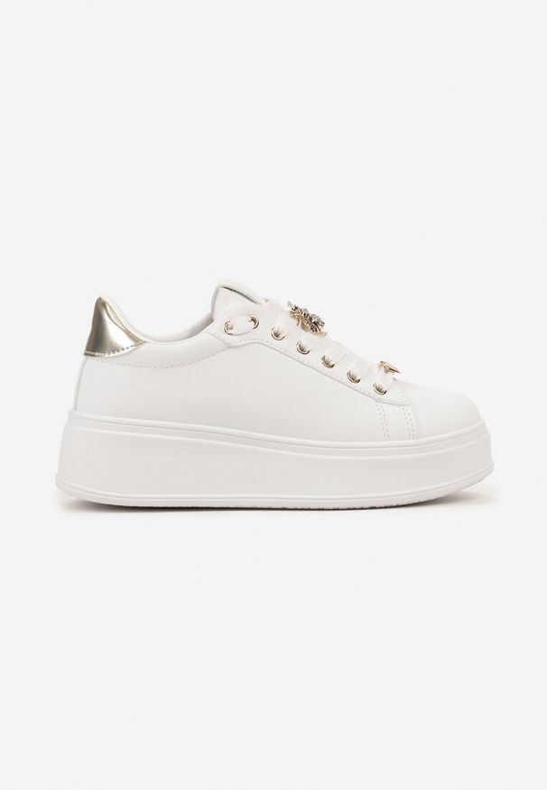 Renee - Biało-Złote Sportowe Sneakersy z Aplikacją w Kształcie Owada i Cyrkoniami Renice. Okazja: na co dzień, na randkę. Kolor: biały. Materiał: materiał, jeans. Wzór: aplikacja. Obcas: na obcasie. Wysokość obcasa: niski