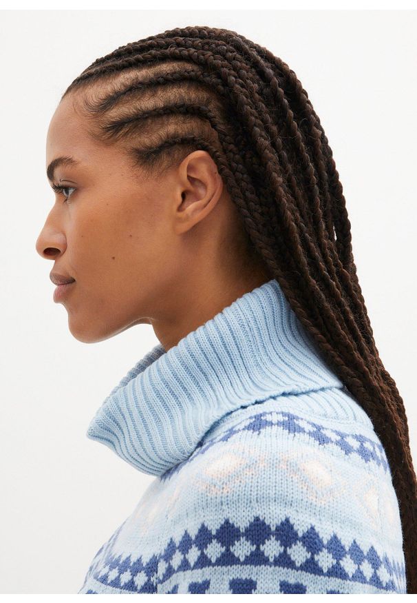 bonprix - Sweter z golfem, w norweski wzór. Typ kołnierza: golf. Kolor: niebieski