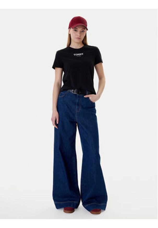 Tommy Jeans T-Shirt Essential DW0DW21842 Czarny Regular Fit. Kolor: czarny. Materiał: bawełna