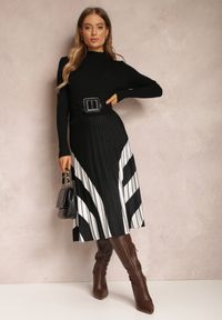 Renee - Czarna Sukienka z Wiskozy z Plisowanym Dołem Dikire. Kolor: czarny. Materiał: wiskoza #3