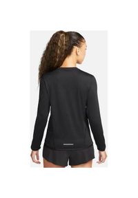 Koszulka treningowa damska Nike Swift. Kolor: czarny. Materiał: poliester. Długość rękawa: długi rękaw. Długość: długie. Sport: fitness