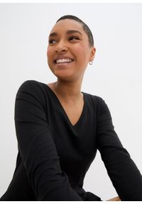 bonprix - Długi T-shirt z mieszanki bawełny z wiskozą. Kolor: czarny. Materiał: wiskoza, bawełna. Długość: długie #3