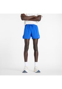 Spodenki męskie New Balance MS41286BUM – niebieskie. Kolor: niebieski. Materiał: materiał, tkanina, poliester. Sport: fitness