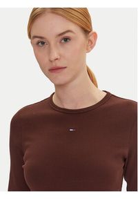 Tommy Jeans Bluzka Essential DW0DW17387 Brązowy Slim Fit. Kolor: brązowy. Materiał: bawełna #4
