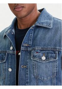 Tommy Jeans Kurtka jeansowa Ryan DM0DM23003 Niebieski Regular Fit. Kolor: niebieski. Materiał: bawełna #2