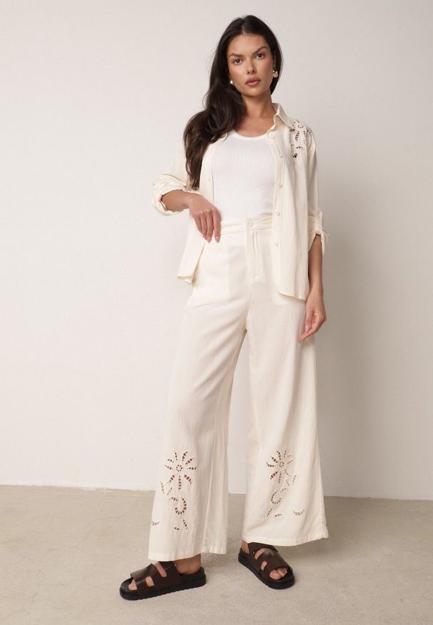 Born2be - Beżowy Rustykalny Komplet z Bawełną z Ażurowym Wzorem Spodnie i Koszula Anael. Kolor: beżowy. Materiał: bawełna. Wzór: ażurowy