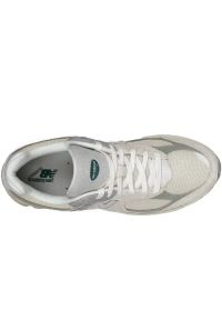 Sneakersy unisex New Balance M2002REK. Okazja: na co dzień, na spacer. Kolor: szary. Materiał: zamsz, skóra. Szerokość cholewki: normalna. Sezon: lato. Sport: turystyka piesza