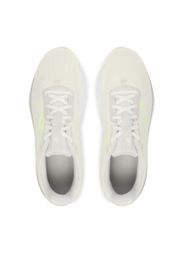 New Balance Buty do biegania Fresh Foam x 520 v9 M5203TS Écru. Kolor: kremowy. Materiał: materiał