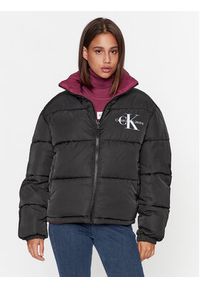 Calvin Klein Jeans Kurtka puchowa 90's J20J222333 Fioletowy Oversize. Kolor: fioletowy. Materiał: puch, syntetyk