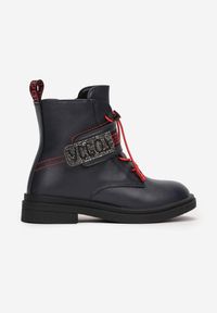 Born2be - Granatowe Botki na Rzep Diomeope. Okazja: na uczelnię, na co dzień. Zapięcie: rzepy. Kolor: niebieski. Materiał: jeans. Wzór: aplikacja. Styl: casual, elegancki