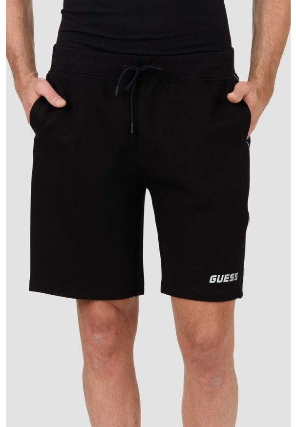 Guess - GUESS Czarne męskie spodenki Mickey Short, Rozmiar M. Kolor: czarny