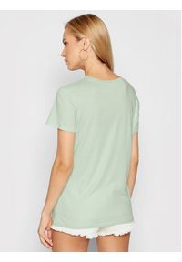 Guess T-Shirt Pool Reflection Logo W1YI45 RA0Q0 Zielony Regular Fit. Kolor: zielony. Materiał: bawełna