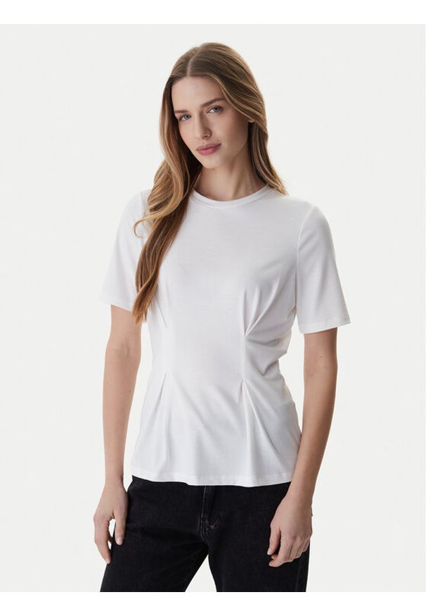 only - ONLY Top Elena 15368451 Biały Slim Fit. Kolor: biały. Materiał: syntetyk