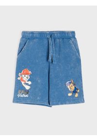 Sinsay - Dresowe szorty z efektem sprania PAW Patrol - niebieski. Kolor: niebieski. Materiał: dresówka #1