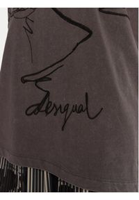 Desigual T-Shirt Budapest 25WWTK47 Szary Regular Fit. Kolor: szary. Materiał: bawełna #4