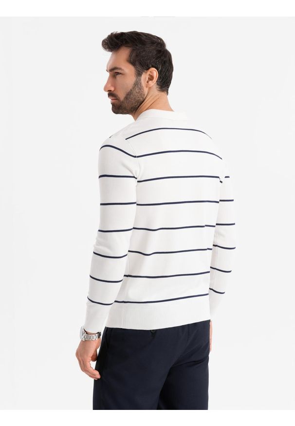 Ombre Clothing - Męski longsleeve polo w poziome paski z wiskozą – biało-granatowy V2 OM-POLS-0146 - XXL. Okazja: do pracy, na co dzień. Typ kołnierza: polo. Kolor: biały. Materiał: wiskoza. Długość rękawa: długi rękaw. Długość: długie. Wzór: paski. Styl: elegancki, casual