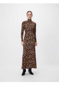 Reserved - Sukienka maxi w panterkę - wielobarwny. Materiał: wiskoza. Wzór: motyw zwierzęcy. Długość: maxi #1