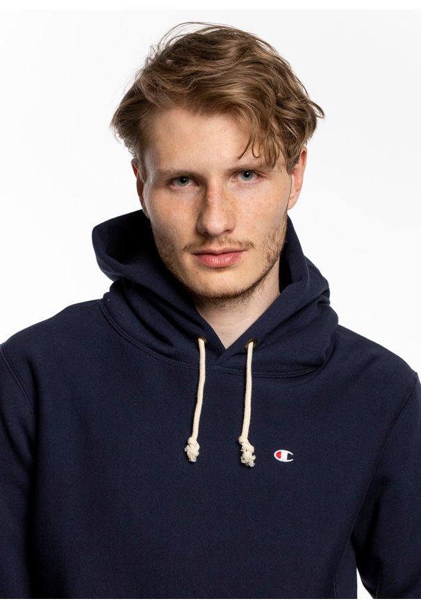 Bluza Champion Premium Reverse Weave Hoodie (214675-BS501). Kolor: niebieski. Materiał: materiał. Styl: sportowy, elegancki
