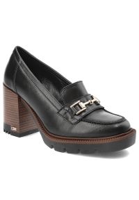 Czarne Półbuty CheBello Eleganckie Skórzane Buty Na Obcasie. Okazja: do pracy, na spotkanie biznesowe. Kolor: czarny. Materiał: skóra. Szerokość cholewki: normalna. Obcas: na obcasie. Styl: elegancki. Wysokość obcasa: średni