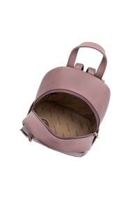 Wittchen - Damski plecak z ekoskóry pro-eco zgaszony fiolet. Materiał: skóra ekologiczna. Wzór: paski. Styl: elegancki #3