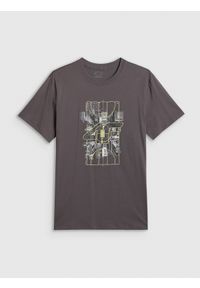 4f - 4F T-shirt regular z nadrukiem męski - szary L. Okazja: na co dzień. Kolor: szary. Materiał: dzianina, bawełna, materiał. Wzór: nadruk. Styl: klasyczny, casual #1