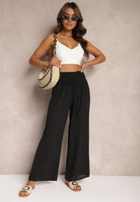Renee - Czarne Spodnie Kuloty High Waist z Gumką w Talii Lipadre. Stan: podwyższony. Kolor: czarny. Długość: krótkie