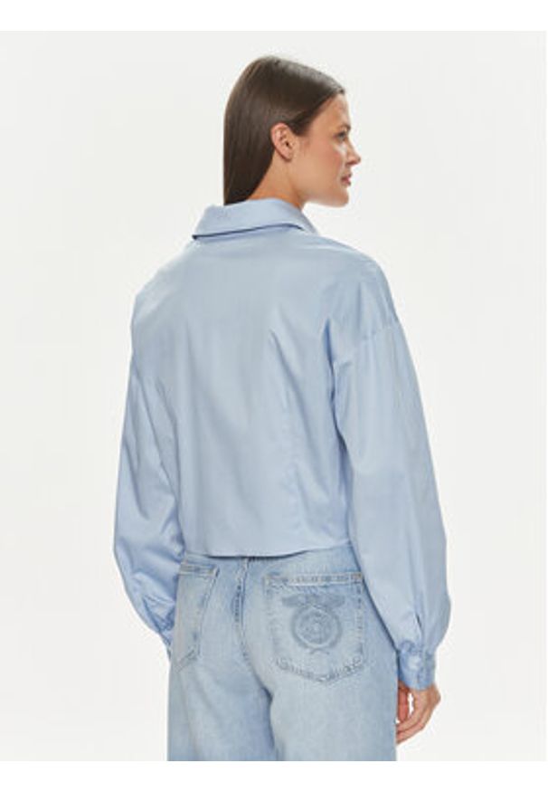 Guess Koszula W4RH59 WE2Q0 Niebieski Slim Fit. Kolor: niebieski. Materiał: bawełna