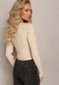 Renee - Beżowy Dopasowany Sweter z Wycięciami w Talii Aasiriz. Kolor: beżowy. Sezon: zima
