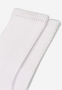 Born2be - Białe Skarpety Sitara. Kolor: biały. Materiał: bawełna. Wzór: gładki #2