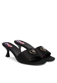 Love Moschino - LOVE MOSCHINO Klapki JA28215G0OJO0000 Czarny. Kolor: czarny. Materiał: materiał #3