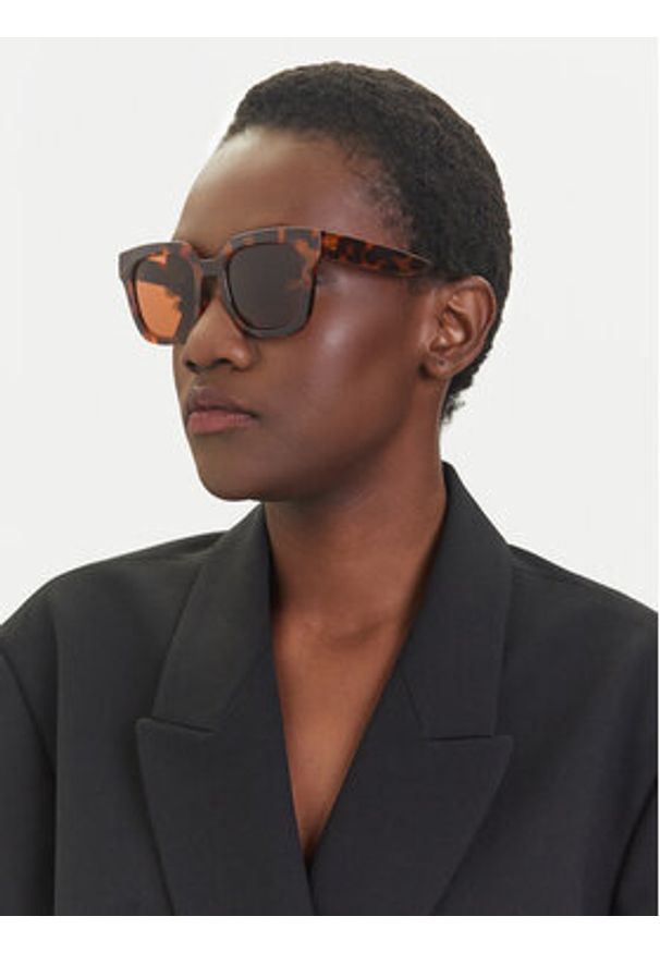 Vero Moda Okulary przeciwsłoneczne 10261553 Brązowy. Kolor: brązowy