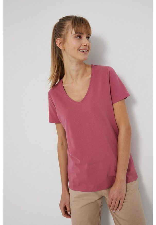 medicine - Medicine - T-shirt Basic. Kolor: różowy. Materiał: bawełna, dzianina. Wzór: gładki