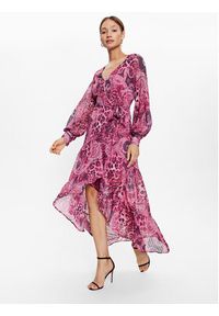 Guess Sukienka codzienna W3YK4 8WFJJ2 Różowy Regular Fit. Okazja: na co dzień. Kolor: różowy. Materiał: syntetyk. Typ sukienki: proste. Styl: casual #6