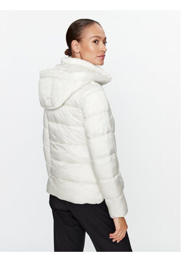 CMP Kurtka zimowa 33K3676 Biały Regular Fit. Kolor: biały. Materiał: syntetyk. Sezon: zima